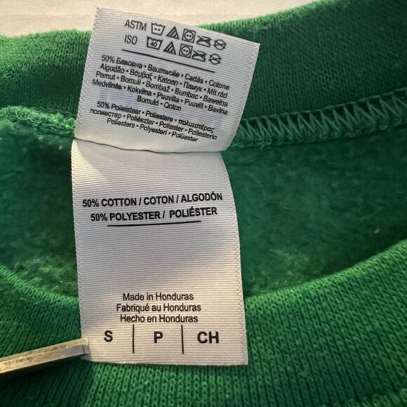 Christmas Holiday Green Sweatshirt Size SMALL Gingerbread Man Candy Cane XMAS - Picture 4 of 9